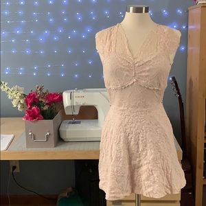 Baby Pink Abercrombie and Fitch Lace Dress A008